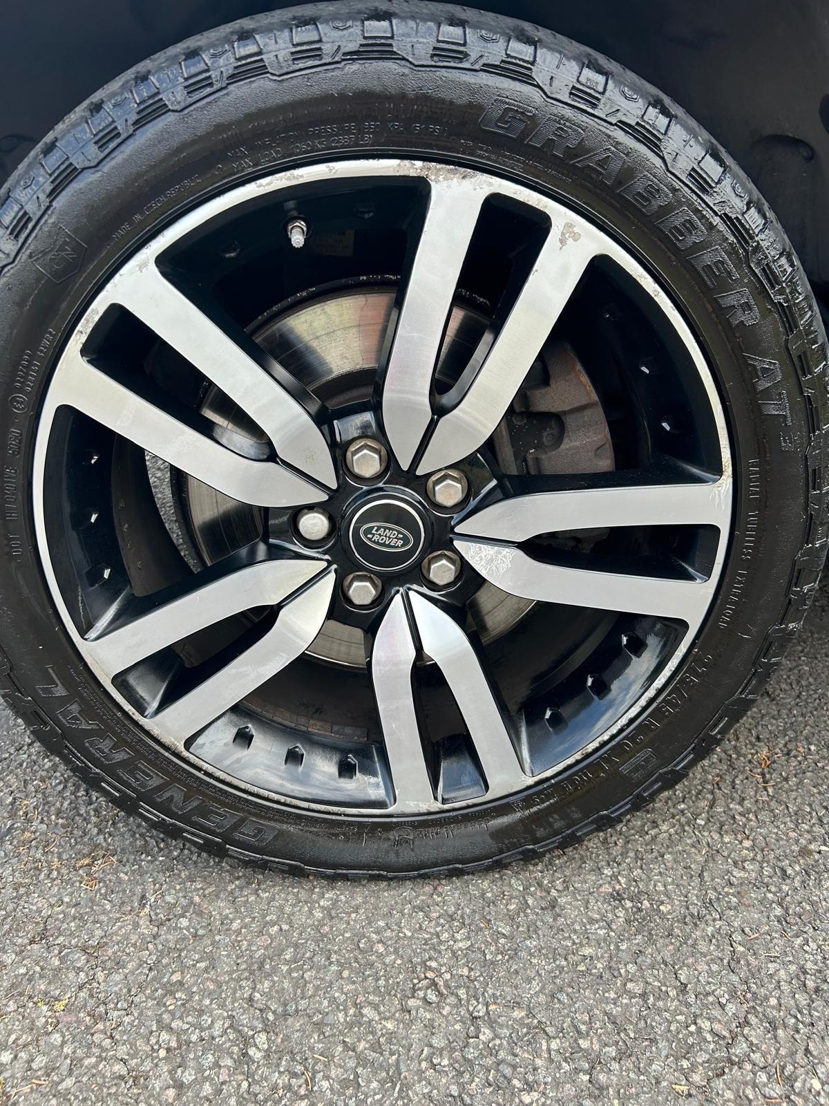 Used Land Rover Discovery 2015 for sale - 76539601: Photo 15