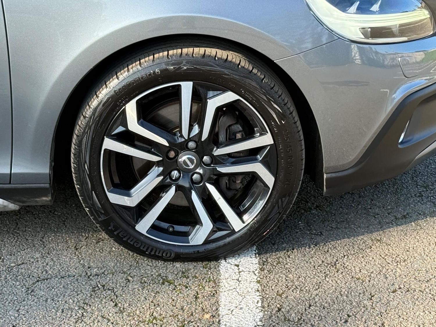 Used Volvo V40 Cross Country for sale - 77753716: Photo 25