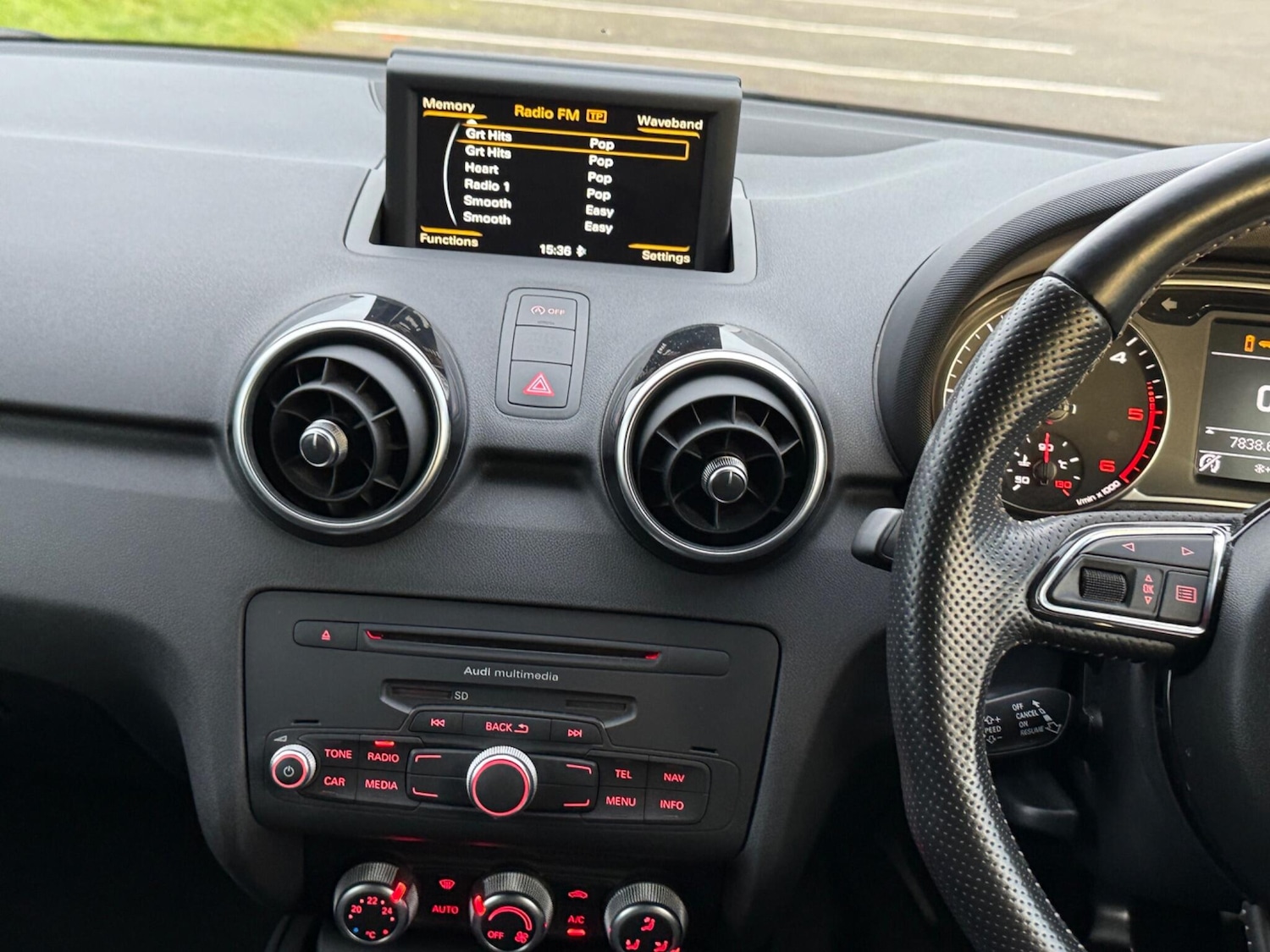 Used Audi A1 2014 for sale - 77109239: Photo 34