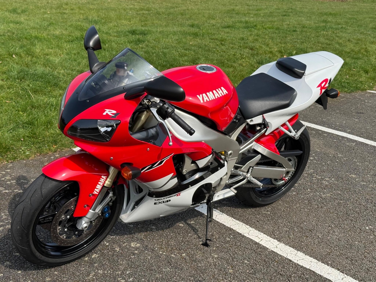 Yamaha R1