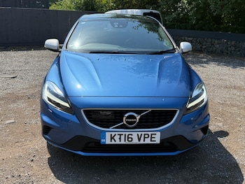 Used Volvo V40 2016 for sale - 79426081: Photo