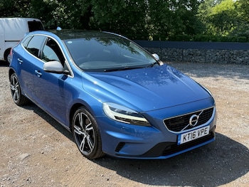 Used Volvo V40 2016 for sale - 79426081: Photo
