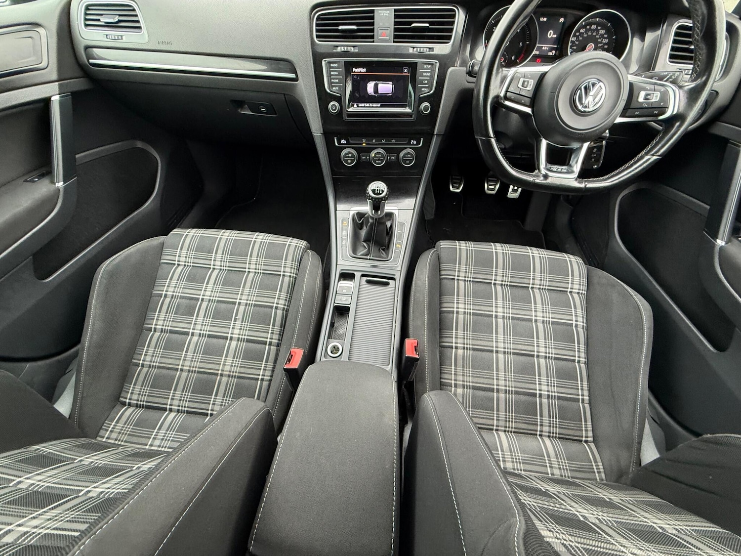 Used Volkswagen Golf 2015 for sale - 77479046: Photo 14