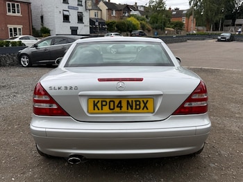 Used Mercedes-Benz SLK 2004 for sale - 79336854: Photo