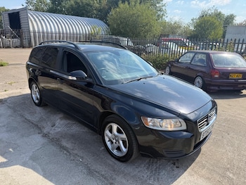 Used Volvo V50 2011 for sale - 79521400: Photo