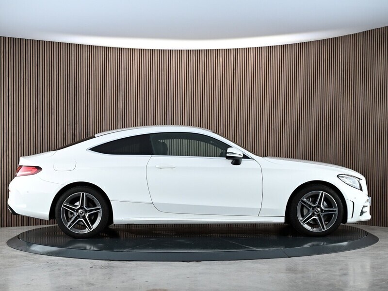 Used Mercedes-Benz C Class 2020 for sale - 77840673: Photo 11