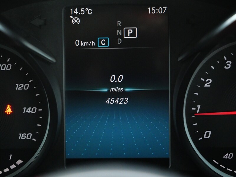 Used Mercedes-Benz C Class 2020 for sale - 77840673: Photo 45