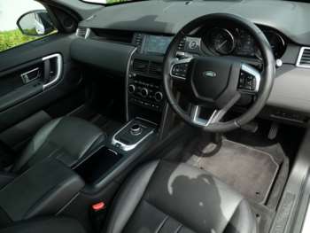 Used Land Rover Discovery Sport 2018 for sale - 75407373: Photo