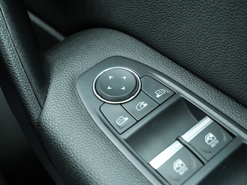 Used Renault Captur 2021 for sale - 76686800: Photo 28