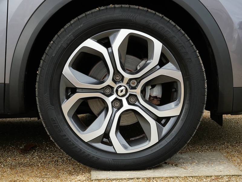 Used Renault Captur 2021 for sale - 76686800: Photo 31