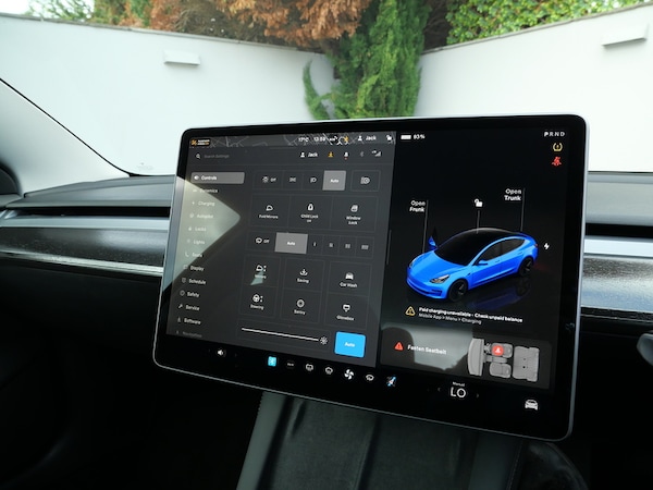 Used Tesla Model 3 2022 for sale - 76210990: Photo 16
