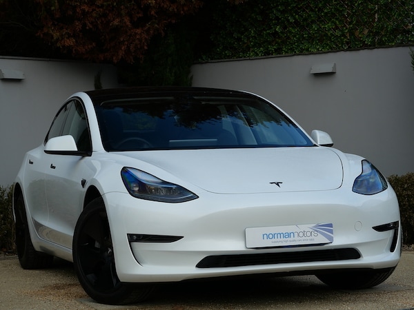 Used Tesla Model 3 2022 for sale - 76210990: Photo 1