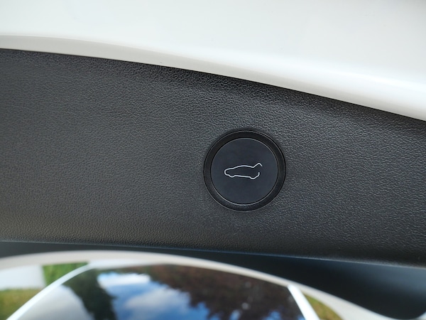Used Tesla Model 3 2022 for sale - 76210990: Photo 23