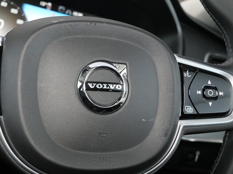 Used Volvo XC90 2021 for sale - 77303182: Photo 39