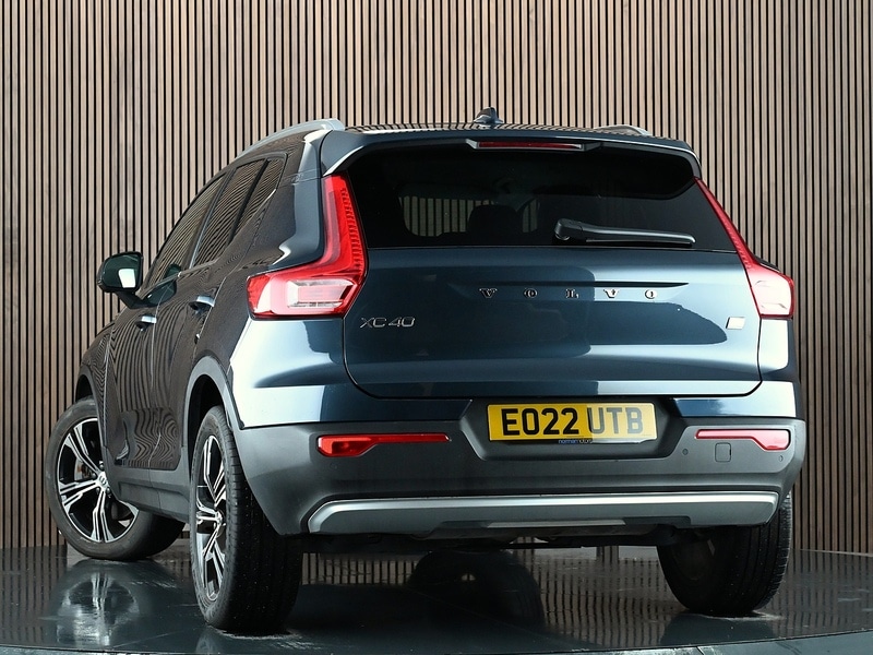 Used Volvo XC40 2022 for sale - 77840637: Photo 2