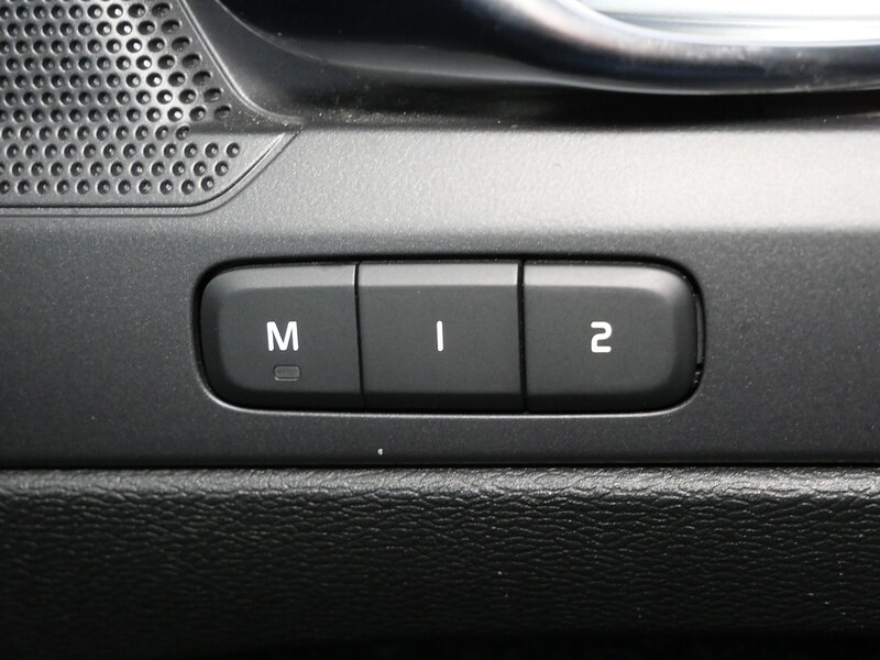 Used Volvo XC40 2022 for sale - 77840637: Photo 39