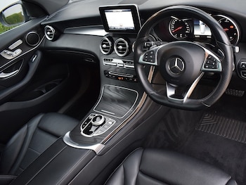 Used Mercedes-Benz GLC 2018 for sale - 75407377: Photo