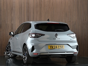 Used Renault Clio 2024 for sale - 79450588: Photo