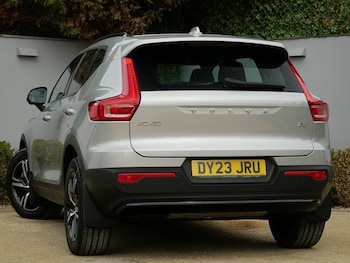 Used Volvo XC40 2023 for sale - 75700808: Photo