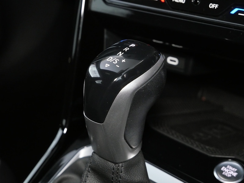 Used Volkswagen T-Roc 2023 for sale - 77276913: Photo 25