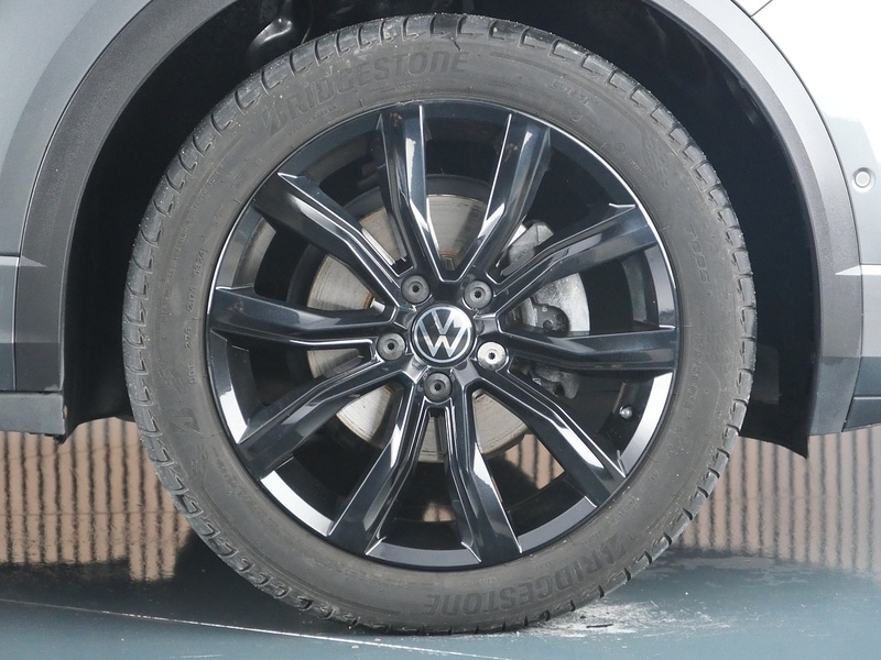 Used Volkswagen T-Roc 2023 for sale - 77276913: Photo 32