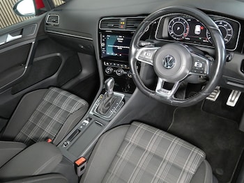 Used Volkswagen Golf 2017 for sale - 78282269: Photo