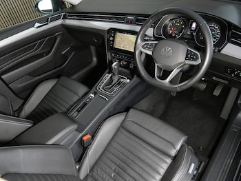 Used Volkswagen Passat 2023 for sale - 78488446: Photo
