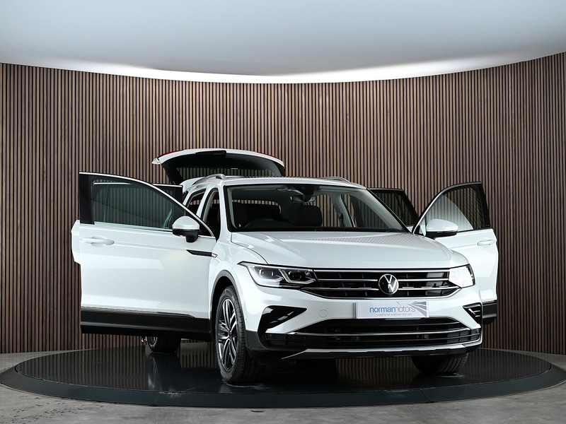 Used Volkswagen Tiguan 2023 for sale - 78069570: Photo 14