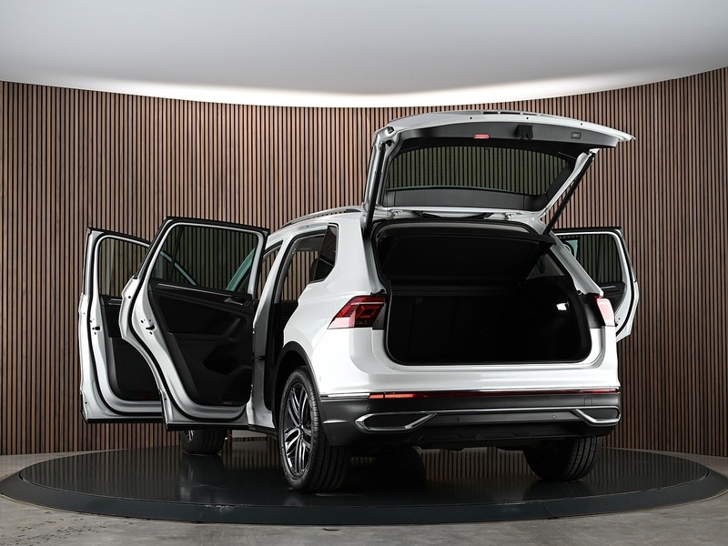 Used Volkswagen Tiguan 2023 for sale - 78069570: Photo 17