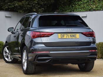 Used Audi Q3 2022 for sale - 76299820: Photo 2