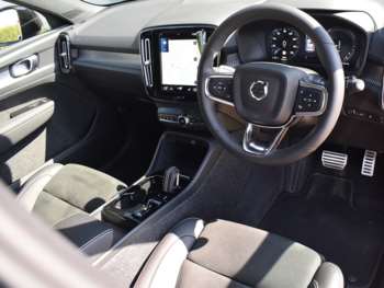 Used Volvo XC40 2022 for sale - 74502049: Photo