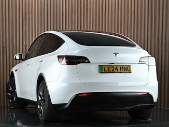 Used Tesla Model Y 2024 for sale - 79507152: Photo