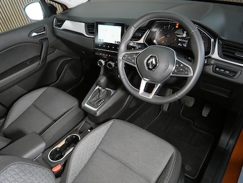 Used Renault Captur 2022 for sale - 78781592: Photo