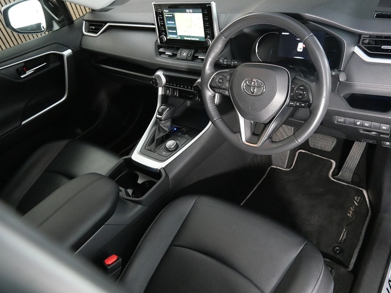 Used Toyota RAV4 2021 for sale - 77264025: Photo 3