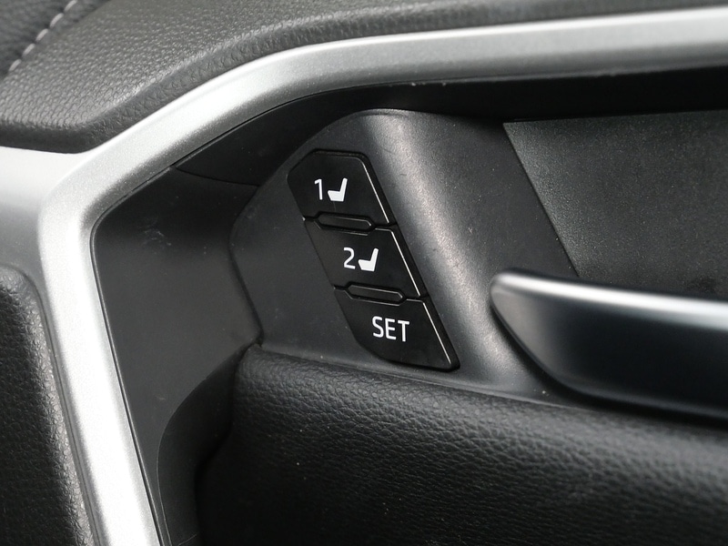 Used Toyota RAV4 2021 for sale - 77264025: Photo 40