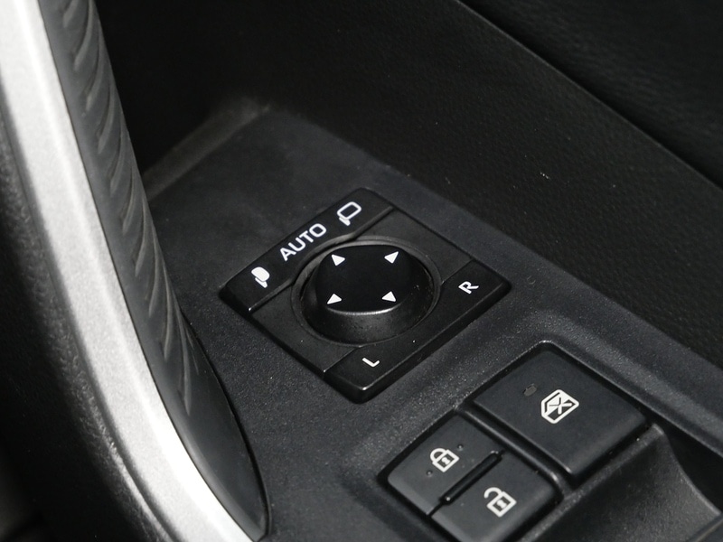 Used Toyota RAV4 2021 for sale - 77264025: Photo 41