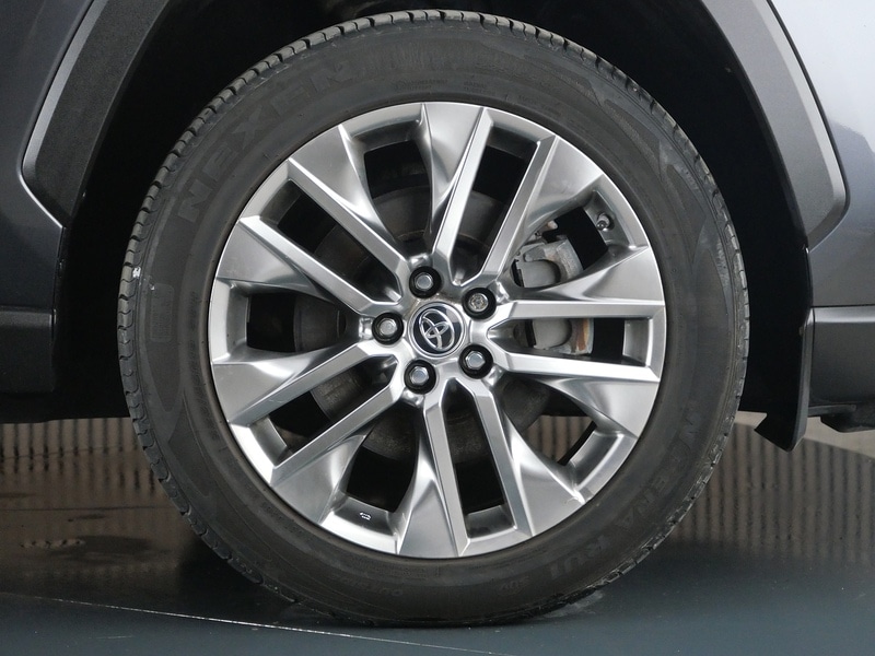 Used Toyota RAV4 2021 for sale - 77264025: Photo 47