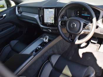 Used Volvo XC60 2022 for sale - 74523680: Photo