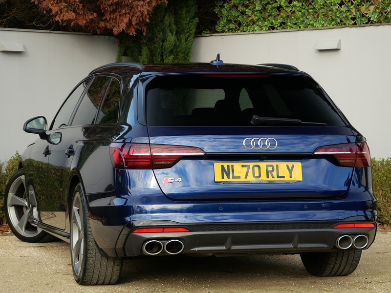 Used Audi S4 Avant 2020 for sale - 76638659: Photo 2