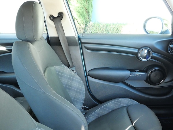 Used MINI Hatch 2017 for sale - 76292203: Photo 17
