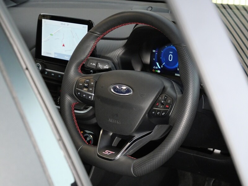 Used Ford Puma 2023 for sale - 77840650: Photo 24