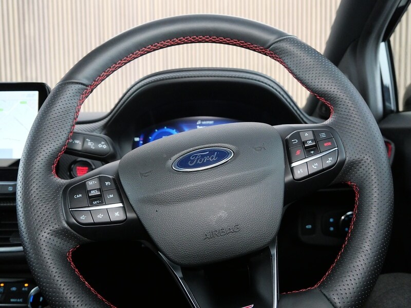 Used Ford Puma 2023 for sale - 77840650: Photo 38