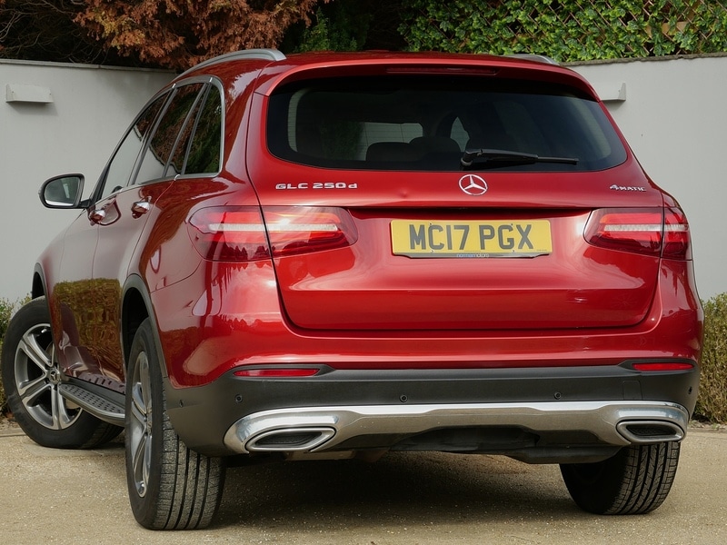 Used Mercedes-Benz GLC 2017 for sale - 76686793: Photo 2