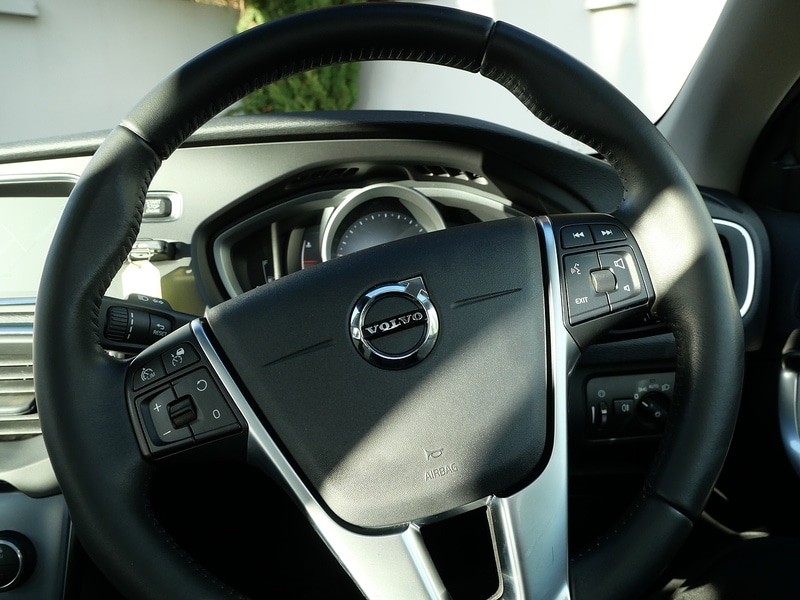 Used Volvo V40 Cross Country 2016 for sale - 76798879: Photo 25