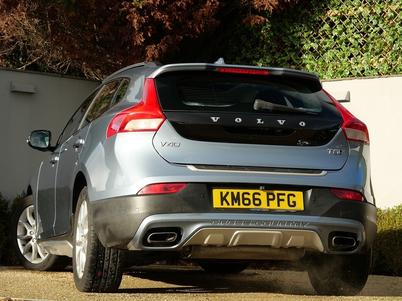 Used Volvo V40 Cross Country 2016 for sale - 76798879: Photo 6