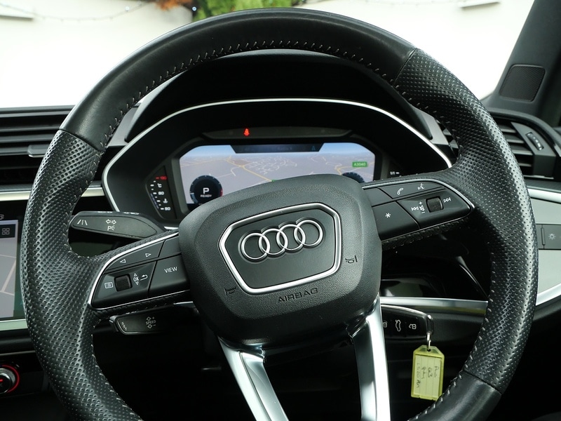 Used Audi Q3 2020 for sale - 76962847: Photo 26