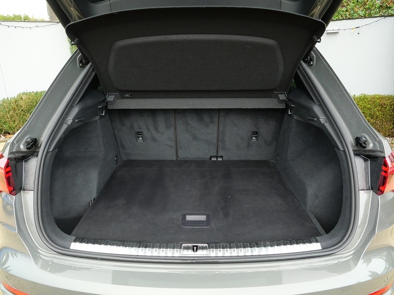 Used Audi Q3 2020 for sale - 76962847: Photo 33