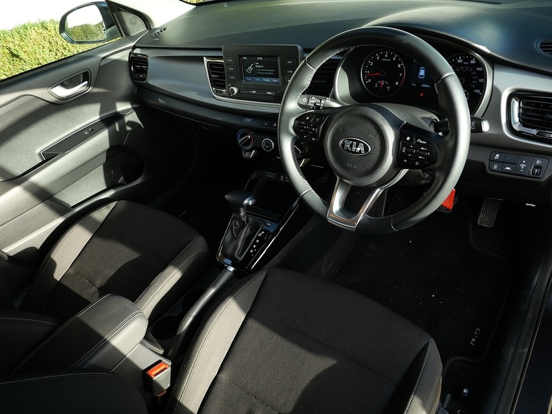 Used Kia Rio 2017 for sale - 76784428: Photo 3