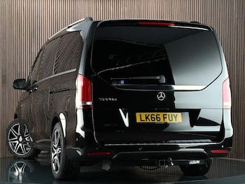 Used Mercedes-Benz V-Class 2023 for sale - 79047048: Photo