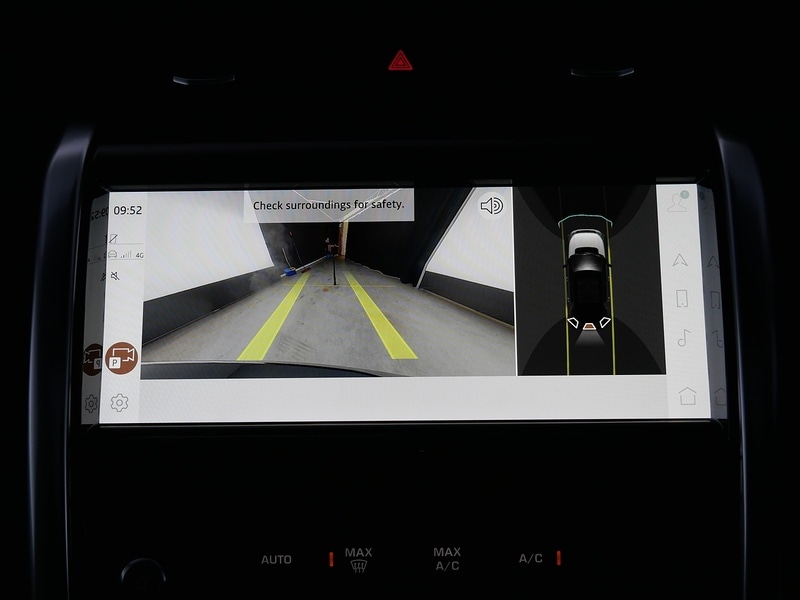 Used Land Rover Discovery Sport 2022 for sale - 77188907: Photo 34